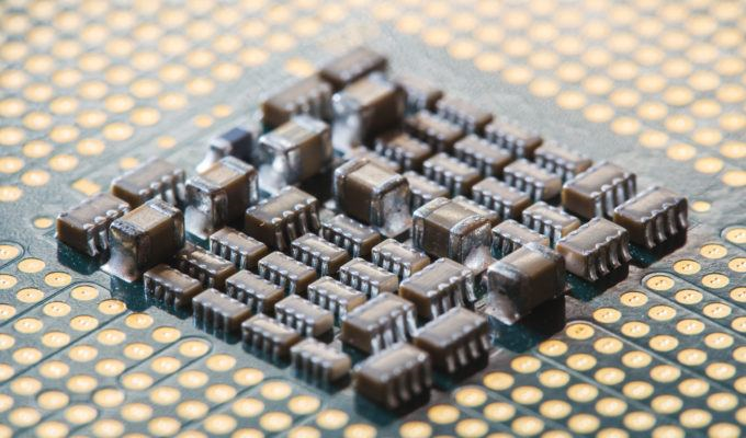 Intel Details CPU 'Virtual Fences' Fix As Safeguard Against Spectre, Meltdown Flaws